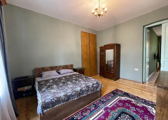 Sabcho Apartments